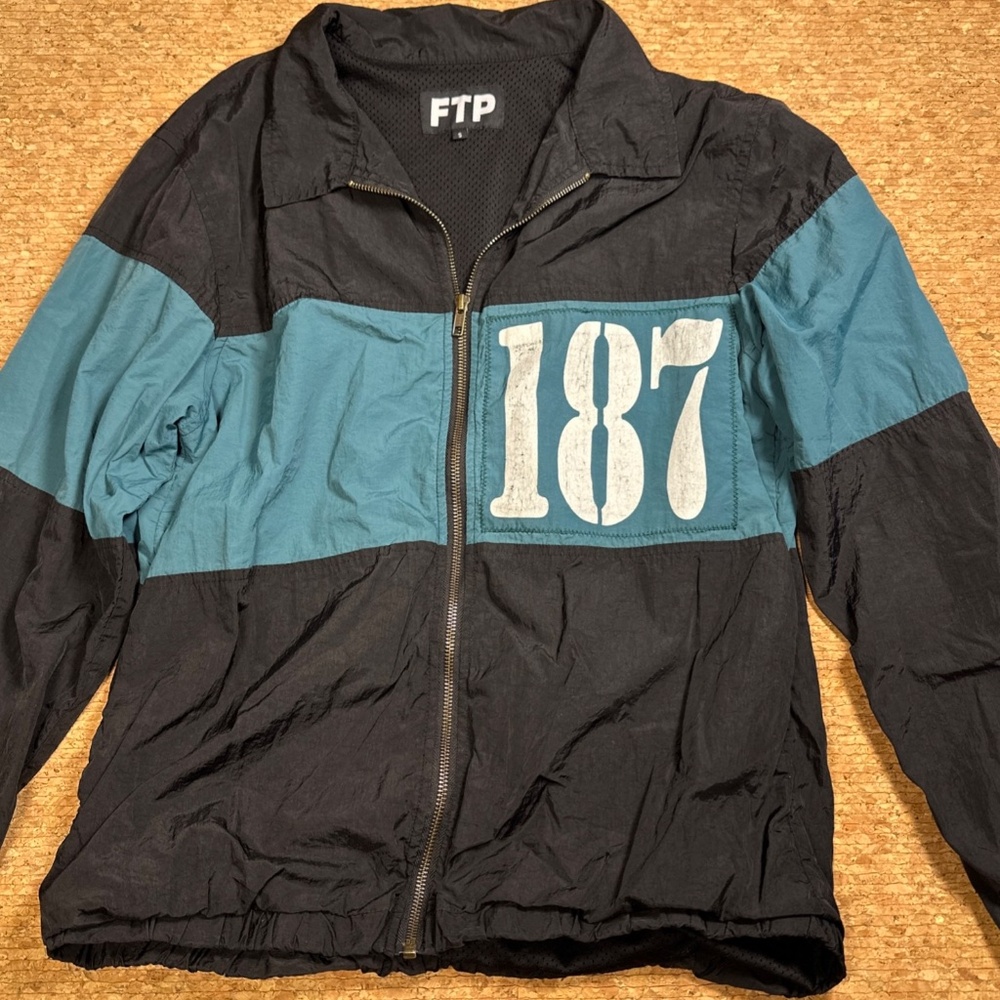 FTP 187 Streetwear Windbreaker Jacket Black Teal Zip Small Rare - Picture 2 of 16